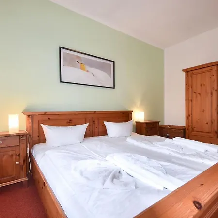 Ostseepark Captain's Haus 1 1 Apartmán *